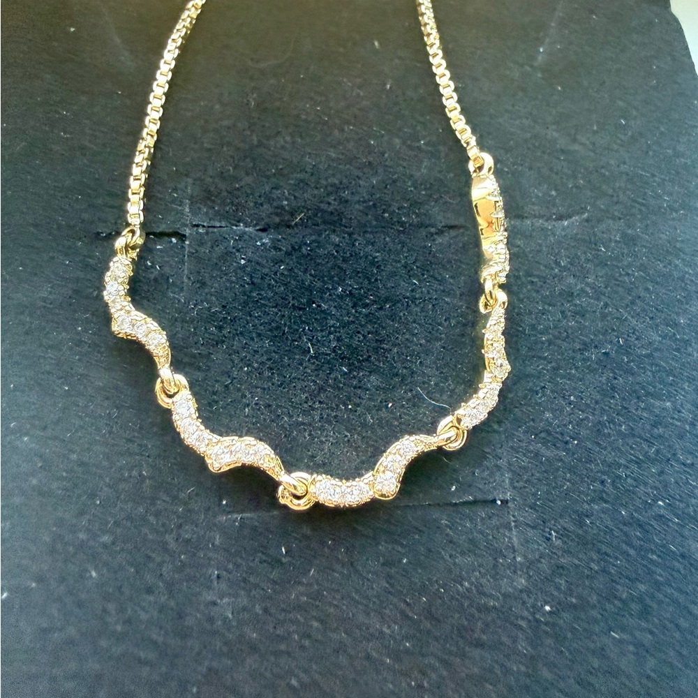 NEW!!Gold-Tone Crystal Delicate Wave Bracelet - Fully Adjustable - Picture 2 of 9